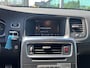 Volvo V60 1.6 T3 R-Design Zeer net! Stoelverwarming, Climate control, Adaptieve bochtverlichting, Trekhaak, Bluetooth, Navigatie