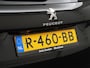 Peugeot 2008 1.2I 111PK GT-line Apple Carplay Android Panormadak Pdc Navi Camera Cruise Control Connected Apps 1/2 Leder-stof Pack Connect Regen-Lichtsensor Led Mirror Link Lmv 17" Privacy Glas Grip Control PureTech
