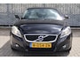 Volvo C70 Convertible 2.5 T5 Summum | Lederen bekleding | Elektr. stoelen + memory | Cruise Control | Bluetooth telefoon | Parkeersensoren | Adaptieve Bi-Xenon verlichting | Windscherm | Trekhaak | Key-less Entry |