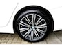 BMW 3-Serie 330e M Sport White-Black LM18/PDC/LEER/NAVI/PANO
