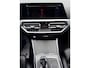 BMW 3-Serie 330i High Executive 260PK LM18/LEER/NAVI/VIRTUAL