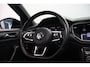 Volkswagen T-Roc 1.5 TSI Sport | Panoramadak | Camera | Apple Carplay | LED