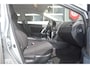 Toyota Avensis Wagon 1.6 VVTi Comfort Trekhaak, 16 inch, cruise contr, boekjes