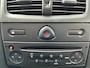 Renault Clio 1.2-16V Campus 5Drs Zonnedak Airco LM-Velgen Elek.Pakket NAP NL-Auto Nieuwe APK!