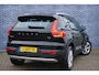 Volvo XC40 1.5 T3 Business Pro | Trekhaak | Adaptieve Cruise Controle | Blis | Stuur + Stoel verwarming | Camera |