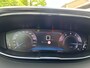 Peugeot 3008 1.2 Turbo 130PK Allure Pack | Zeer Complete Uitvoering | Navigatie | Dodehoek bewaking | Electrische achterklep | 1400KG Trekvermogen | Keyless Entry | Cruise control | Stoelverwarming | LED Verlichting | DAB | Parkeersensoren.