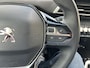 Peugeot 3008 1.2 Turbo 130PK Allure Pack | Zeer Complete Uitvoering | Navigatie | Dodehoek bewaking | Electrische achterklep | 1400KG Trekvermogen | Keyless Entry | Cruise control | Stoelverwarming | LED Verlichting | DAB | Parkeersensoren.