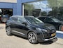 Peugeot 3008 1.2 Turbo 130PK Allure Pack | Zeer Complete Uitvoering | Navigatie | Dodehoek bewaking | Electrische achterklep | 1400KG Trekvermogen | Keyless Entry | Cruise control | Stoelverwarming | LED Verlichting | DAB | Parkeersensoren.