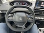 Peugeot 3008 1.2 Turbo 130PK Allure Pack | Zeer Complete Uitvoering | Navigatie | Dodehoek bewaking | Electrische achterklep | 1400KG Trekvermogen | Keyless Entry | Cruise control | Stoelverwarming | LED Verlichting | DAB | Parkeersensoren.