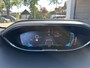 Peugeot 3008 1.6 HYbrid 225 PK GT | Unieke Showroomauto met slechts 321 KM ! | Navigatie | Stoelverwarming | Elektrische Kofferklep | Keyless Entry | Adaptieve Cruise Control | Hoge Zitpositie | Hybride Elektrisch tot 60 KM | Climate Control | Parkeercamera |