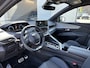 Peugeot 3008 1.6 HYbrid 225 PK GT | Unieke Showroomauto met slechts 321 KM ! | Navigatie | Stoelverwarming | Elektrische Kofferklep | Keyless Entry | Adaptieve Cruise Control | Hoge Zitpositie | Hybride Elektrisch tot 60 KM | Climate Control | Parkeercamera |