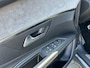 Peugeot 3008 1.6 HYbrid 225 PK GT | Unieke Showroomauto met slechts 321 KM ! | Navigatie | Stoelverwarming | Elektrische Kofferklep | Keyless Entry | Adaptieve Cruise Control | Hoge Zitpositie | Hybride Elektrisch tot 60 KM | Climate Control | Parkeercamera |