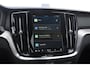 Volvo V60 T6 350PK Automaat Plus Dark / cruise control   / Apple carplay / Elektrische stoelen met geheugen / Parkeersensoren met camera / Elektrische achterklep