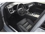 Volvo V60 T6 350PK Automaat Plus Dark / cruise control   / Apple carplay / Elektrische stoelen met geheugen / Parkeersensoren met camera / Elektrische achterklep