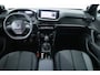 Peugeot 2008 1.2 PureTech 100 Allure | Keyless | 360 Camera | Climate Control | Led | 17 inch | Cruise Control | BLIS | All Season banden