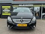 Mercedes-Benz B-klasse 180 met Navigatie !!! 17 Inch !!! Nap !!!