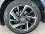 Toyota C-HR 2.0 Hybrid Bi-Tone