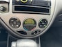 Ford Focus Wagon 1.6-16V Futura Automaat met Climate !!! Leder !!! Nette staat !!!