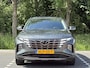 Hyundai Tucson 1.6 T-GDI HEV 230 PK Comfort | 1650 kg trekvermogen | Geïntegreerde navigatiesysteem | Lichtmetalen velgen 19'' | Android Auto& Apple Carplay |