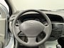 Renault Scenic 1.6i-16V Airco-Trekhaak-Panoramadak-Lm15''velgen