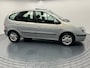 Renault Scenic 1.6i-16V Airco-Trekhaak-Panoramadak-Lm15''velgen