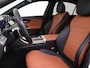 Mercedes-Benz C-klasse 180 AMG Line / Stoelverwarming / Achteruitrijcamera / Night-Pakket / Panaroma-schuifdak / Sfeerverlichting /