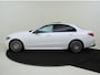 Mercedes-Benz C-klasse 180 AMG Line / Stoelverwarming / Achteruitrijcamera / Night-Pakket / Panaroma-schuifdak / Sfeerverlichting /