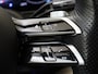 Mercedes-Benz C-klasse 180 AMG Line / Stoelverwarming / Achteruitrijcamera / Night-Pakket / Panaroma-schuifdak / Sfeerverlichting /