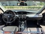 BMW 5-Serie Touring 525i Executive // NAVI // PANO // AUTOMAAT // LEER // RIJD SCHAKELT GOED!