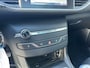 Peugeot 308 1.2 PureTech Allure Pano | Led | Grote Navi
