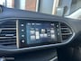 Peugeot 308 1.2 PureTech Allure Pano | Led | Grote Navi