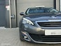 Peugeot 308 1.2 PureTech Allure Pano | Led | Grote Navi