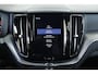 Volvo XC60 2.0 D4 Momentum Pro / LED / Pilot assist / Trekhaak / CarPlay / Navi