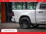 Dodge Ram 1500 Laramie Night | V8 5,7 402HP | Krachtige Hemi | Comfortabele Dubbele Cabine met Royale 5 Zitplaatsen | BPM vrij | Nu Leverbaar uit Voorraad | Voorraad Nr 2015 - 4725