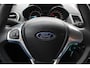 Ford Fiesta 1.0 White Edition / Nieuw distr.riem!! / Trekhaak / Navigatie / 15'' / Getint glas / Bluetooth / Radio / Airco
