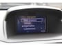 Ford Fiesta 1.0 White Edition / Nieuw distr.riem!! / Trekhaak / Navigatie / 15'' / Getint glas / Bluetooth / Radio / Airco