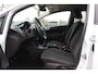 Ford Fiesta 1.0 White Edition / Nieuw distr.riem!! / Trekhaak / Navigatie / 15'' / Getint glas / Bluetooth / Radio / Airco