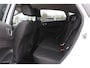 Ford Fiesta 1.0 White Edition / Nieuw distr.riem!! / Trekhaak / Navigatie / 15'' / Getint glas / Bluetooth / Radio / Airco
