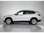 BMW X1 sDrive18i 141PK Automaat Executive / Cruise-ctr. / Lm.velgen / Navigatie / Elektrische Achterklep / Apk apr-2026