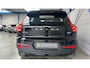 Volvo XC40 2.0 B4 R-Design Pano| Blis|Keyless|R-Camera|Full