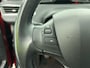 Peugeot 208 Allure 110 pk | Navigatie | Panoramadak | Parkeersensoren Achter | LED Dagrijverlichting | Lederen Stuurwiel | Bluetooth | Start/Stop Systeem | Climate Control | Cruise Control | 16" Lichtmetalen Velgen | Buitenspiegels Elektrisch Verstel -en Verwarmbaar |