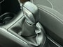 Peugeot 208 Allure 110 pk | Navigatie | Panoramadak | Parkeersensoren Achter | LED Dagrijverlichting | Lederen Stuurwiel | Bluetooth | Start/Stop Systeem | Climate Control | Cruise Control | 16" Lichtmetalen Velgen | Buitenspiegels Elektrisch Verstel -en Verwarmbaar |