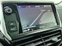 Peugeot 208 Allure 110 pk | Navigatie | Panoramadak | Parkeersensoren Achter | LED Dagrijverlichting | Lederen Stuurwiel | Bluetooth | Start/Stop Systeem | Climate Control | Cruise Control | 16" Lichtmetalen Velgen | Buitenspiegels Elektrisch Verstel -en Verwarmbaar |
