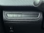 Peugeot 2008 SUV Allure 110 pk Automaat | Navigatie | Panoramadak | Achteruitrijcamera | Parkeersensoren Achter | Lederen Bekleding | Trekhaak | LED Dagrijverlichting | Climate Control | Cruise Control | 16" Lichtmetalen Velgen | Apple Carplay/Android Auto |