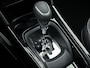 Peugeot 2008 SUV Allure 110 pk Automaat | Navigatie | Panoramadak | Achteruitrijcamera | Parkeersensoren Achter | Lederen Bekleding | Trekhaak | LED Dagrijverlichting | Climate Control | Cruise Control | 16" Lichtmetalen Velgen | Apple Carplay/Android Auto |