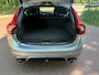 Volvo V60 2.4 D6 AWD Plug-In Hybrid R-Design / Navi / Camera / NAP / Airco