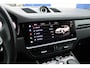 Porsche Cayenne Coupé 3.0 E-Hybrid SportDesign 462pk Krijt Pano SoftClose Head-up Stoelventilatie Bose Trekhaak ACC 360-camera