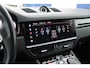 Porsche Cayenne Coupé 3.0 E-Hybrid SportDesign 462pk Krijt Pano SoftClose Head-up Stoelventilatie Bose Trekhaak ACC 360-camera