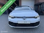 Volkswagen Golf 1.5 eTSI R-Line PANO*CAMERA*ACC*NAVI*PDC*