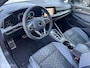 Volkswagen Golf 1.5 eTSI R-Line PANO*CAMERA*ACC*NAVI*PDC*